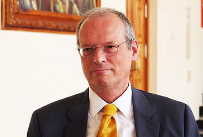 EU Stresses Continued Global Support for  Afghanistan